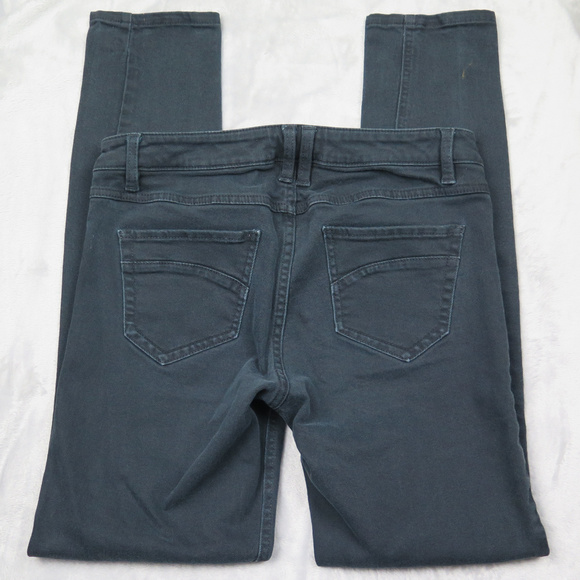 CAbi Skinny Jeans - Picture 2 of 8